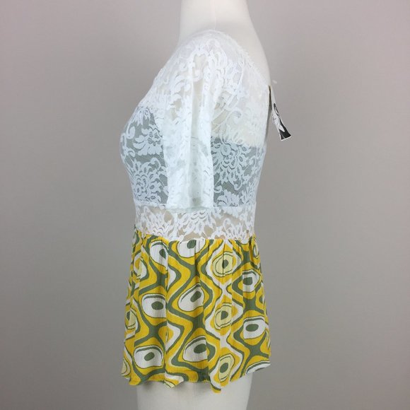 NWT Nena Chic Lace Top One Size (Fits like XS/S) - Picture 4 of 9